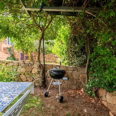 La Casa In Collina, Al Mare - 6 Minuti Dal Mare - A C - Giardino -bbq * San Teodoro (Sardinia)